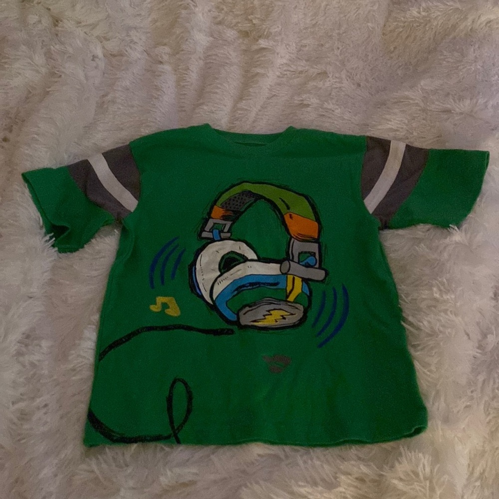 Boys short sleeve tee!